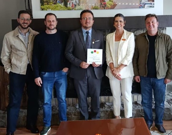 Parceria pode tornar Gramado ainda mais inclusiva para visitantes com pets