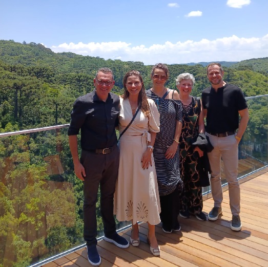Equipe do CVB prestigia inauguração do novo mirante da Cascata do Caracol